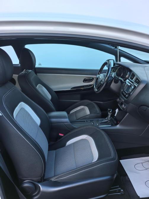 Kia Ceed II Санкт-Петербург  - изображение 19