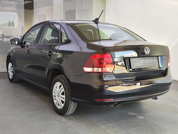 Volkswagen Polo V Рестайлинг с пробегом 2019 года, цена 1 099 000 рублей, 94000 км, седан, Автокод Объявления