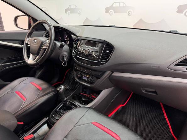 Lada (ВАЗ) Vesta I с пробегом 2021 года, цена 1 140 000 рублей, 83495 км, седан, Автокод Объявления