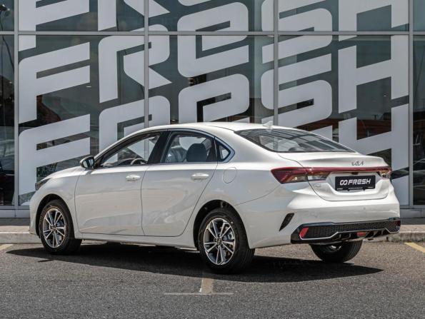 Kia K3 II (China Market) Рестайлинг с пробегом 2026 года, цена 2 505 000 рублей, 128 км, седан, Автокод Объявления