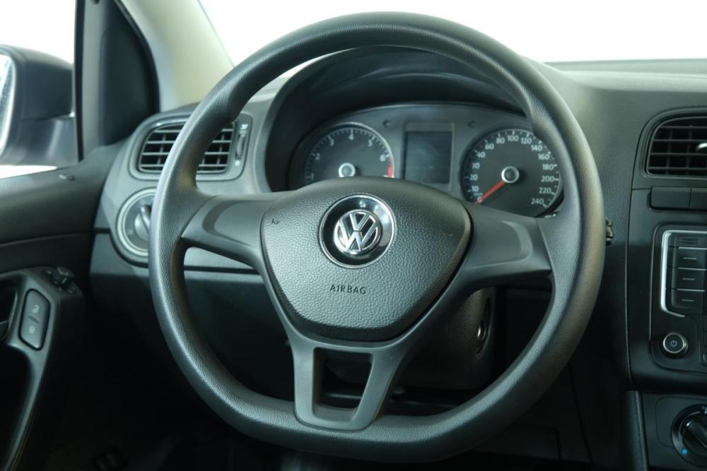 Volkswagen Polo V Рестайлинг Омск  - изображение 10