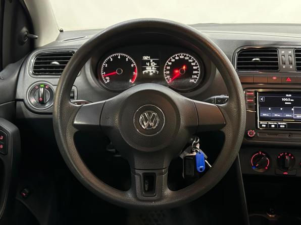 Volkswagen Polo V с пробегом 2015 года, цена 660 000 рублей, 166000 км, седан, Автокод Объявления