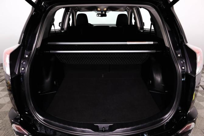Toyota RAV4 IV (XA40) Рестайлинг с пробегом 2019 года, цена 2 959 000 рублей, 86000 км, внедорожник, Автокод Объявления