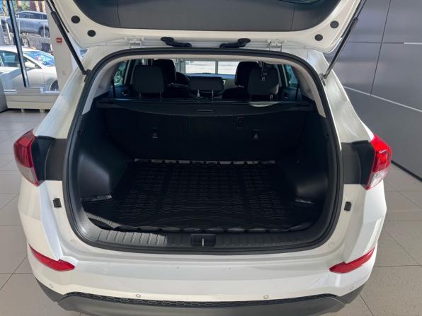 Hyundai Tucson III с пробегом 2016 года, цена 1 599 000 рублей, 120135 км, внедорожник, Автокод Объявления