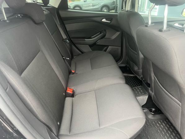 Ford Focus III Рестайлинг с пробегом 2017 года, цена 890 000 рублей, 158000 км, хэтчбек, Автокод Объявления