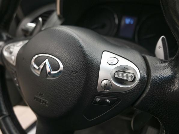 Infiniti QX70 с пробегом 2015 года, цена 1 949 000 рублей, 248441 км, внедорожник, Автокод Объявления