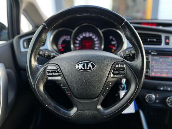 Kia Ceed II с пробегом 2013 года, цена 1 090 000 рублей, 98000 км, универсал, Автокод Объявления