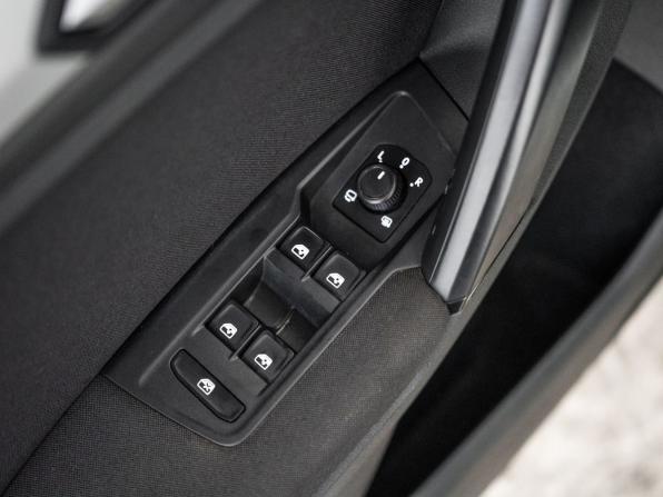 Volkswagen Tiguan II с пробегом 2020 года, цена 1 980 000 рублей, 85277 км, внедорожник, Автокод Объявления