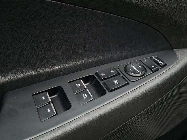 Hyundai Tucson III Рестайлинг с пробегом 2018 года, цена 2 238 000 рублей, 147219 км, внедорожник, Автокод Объявления