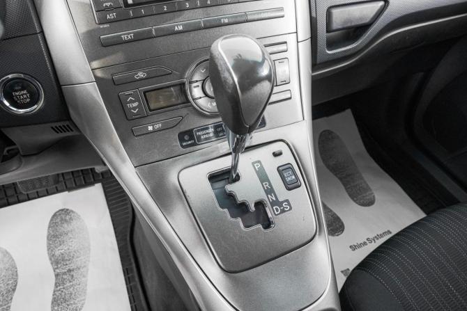 Toyota Auris I с пробегом 2007 года, цена 699 000 рублей, 270000 км, хэтчбек, Автокод Объявления