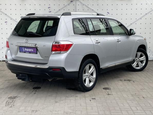 Toyota Highlander II (XU40) Рестайлинг с пробегом 2012 года, цена 2 080 000 рублей, 151980 км, внедорожник, Автокод Объявления