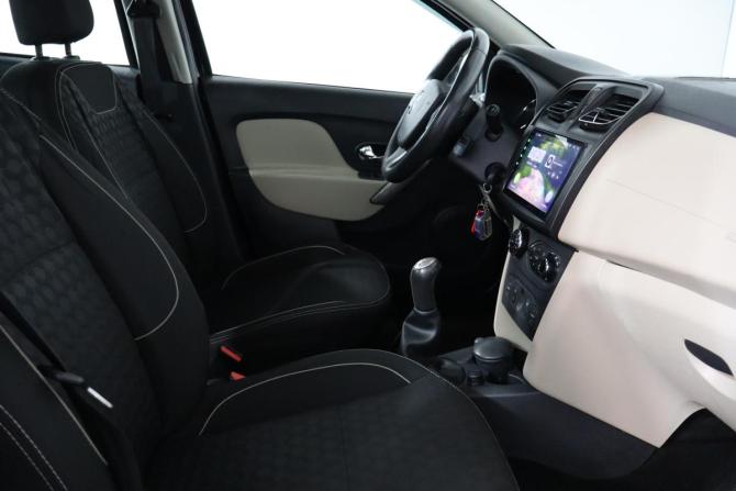 Renault Logan II с пробегом 2014 года, цена 649 000 рублей, 108000 км, седан, Автокод Объявления
