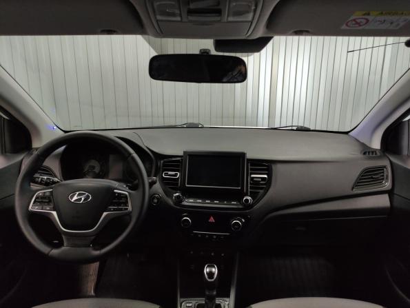Hyundai Solaris II Рестайлинг с пробегом 2020 года, цена 1 559 000 рублей, 133437 км, седан, Автокод Объявления