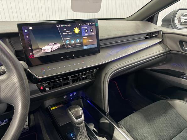 Toyota Camry IX (XV80) China Market с пробегом 2025 года, цена 3 997 000 рублей, 33976 км, седан, Автокод Объявления