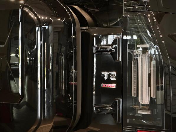 JETOUR T2 с пробегом 2024 года, цена 3 330 000 рублей, 48387 км, внедорожник, Автокод Объявления