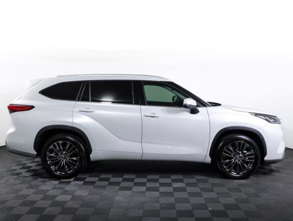 Toyota Highlander IV (XU70) с пробегом 2026 года, цена 5 190 000 рублей, 6700 км, внедорожник, Автокод Объявления