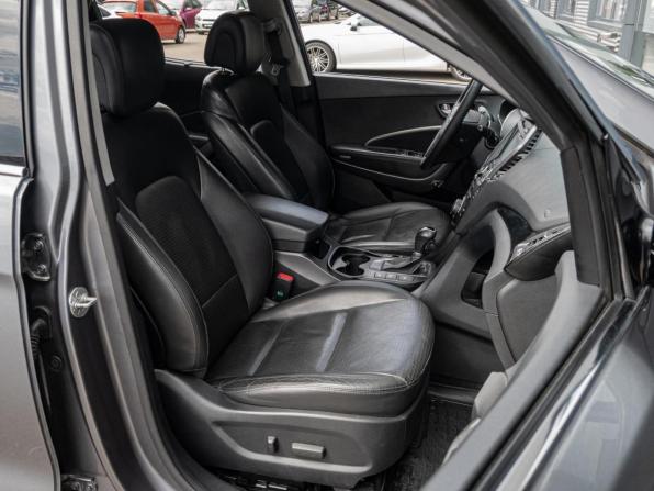 Hyundai Santa Fe III с пробегом 2013 года, цена 1 940 000 рублей, 200285 км, внедорожник, Автокод Объявления