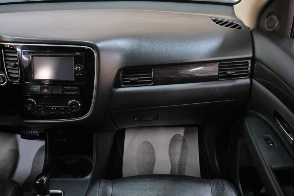 Mitsubishi Outlander III Рестайлинг 2 Омск  - изображение 18