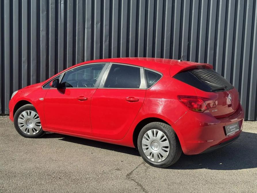 Opel Astra J Самара  - изображение 7