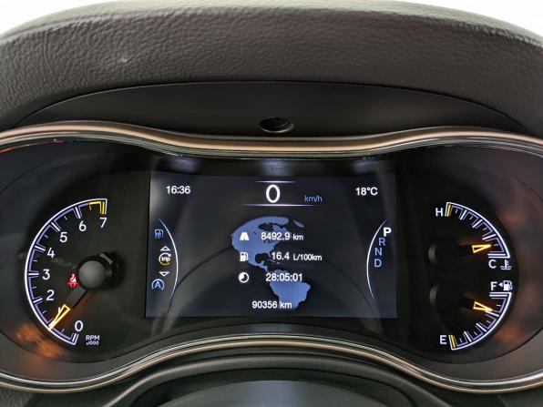 Jeep Grand Cherokee IV (WK2) Рестайлинг с пробегом 2016 года, цена 2 990 000 рублей, 90354 км, внедорожник, Автокод Объявления
