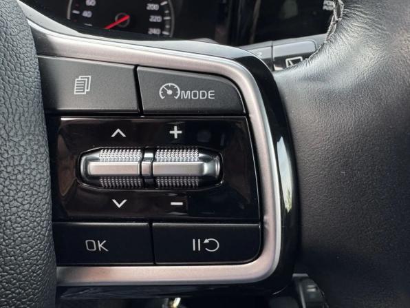 Kia Sorento IV с пробегом 2022 года, цена 3 699 000 рублей, 76929 км, внедорожник, Автокод Объявления