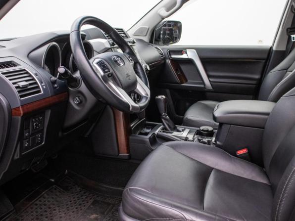 Toyota Land Cruiser Prado 150 Series Рестайлинг 1 с пробегом 2016 года, цена 4 780 000 рублей, 42848 км, внедорожник, Автокод Объявления