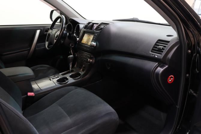 Toyota Highlander II (XU40) Рестайлинг с пробегом 2012 года, цена 2 100 000 рублей, 283246 км, внедорожник, Автокод Объявления