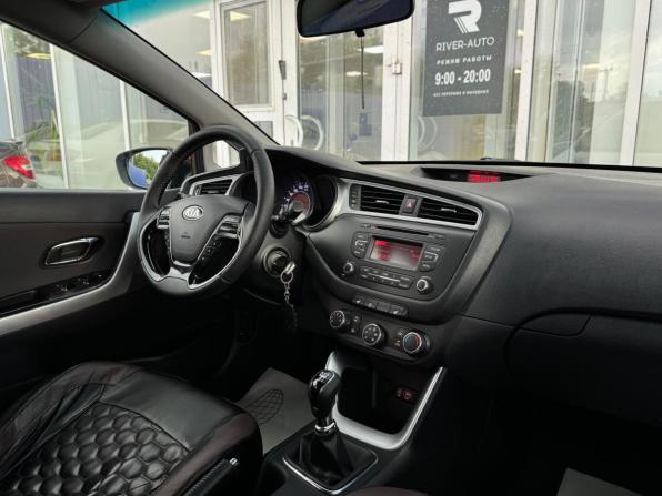 Kia Ceed II Рестайлинг с пробегом 2016 года, цена 1 075 000 рублей, 165561 км, хэтчбек, Автокод Объявления