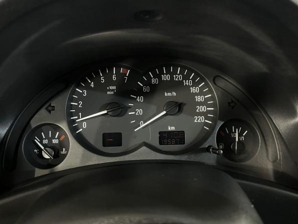 Opel Corsa C Рестайлинг с пробегом 2004 года, цена 179 999 рублей, 195800 км, хэтчбек, Автокод Объявления