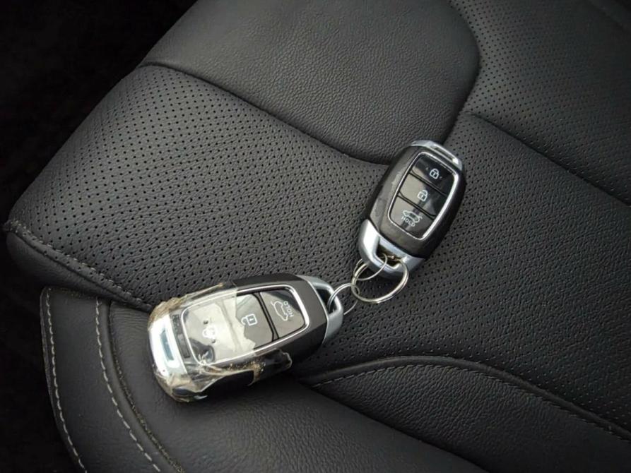 Hyundai Santa Fe IV Красноярск  - изображение 13