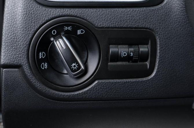 Volkswagen Polo V с пробегом 2013 года, цена 859 000 рублей, 259200 км, седан, Автокод Объявления