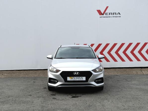 Hyundai Solaris II с пробегом 2019 года, цена 1 100 000 рублей, 141820 км, седан, Автокод Объявления
