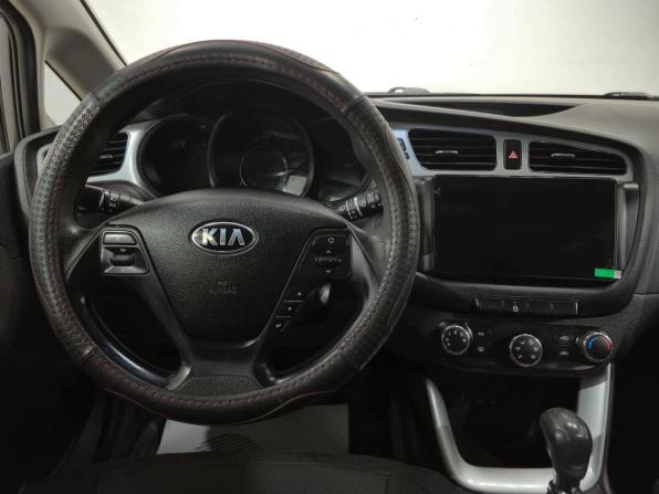Kia Ceed II с пробегом 2013 года, цена 745 000 рублей, 244436 км, хэтчбек, Автокод Объявления