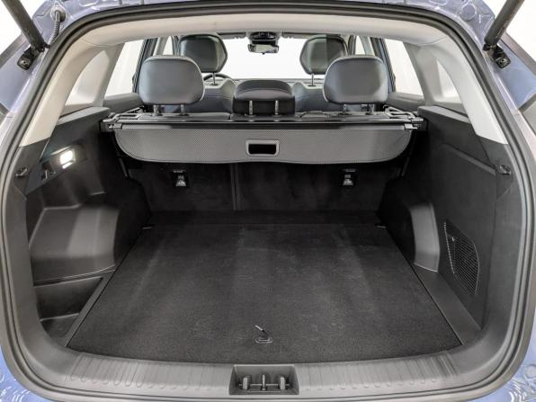 Geely Atlas II с пробегом 2024 года, цена 2 990 000 рублей, 36808 км, внедорожник, Автокод Объявления