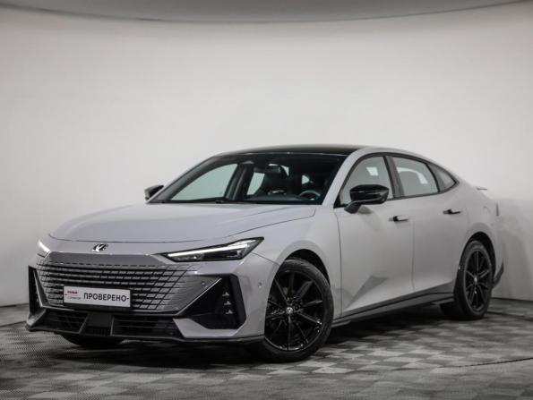Changan UNI-V I с пробегом 2023 года, цена 2 399 000 рублей, 18960 км, лифтбек, Автокод Объявления