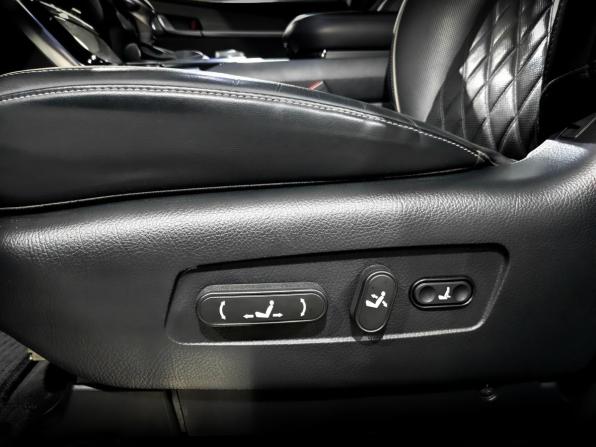 Kia Mohave I Рестайлинг 2 с пробегом 2022 года, цена 4 600 000 рублей, 134413 км, внедорожник, Автокод Объявления