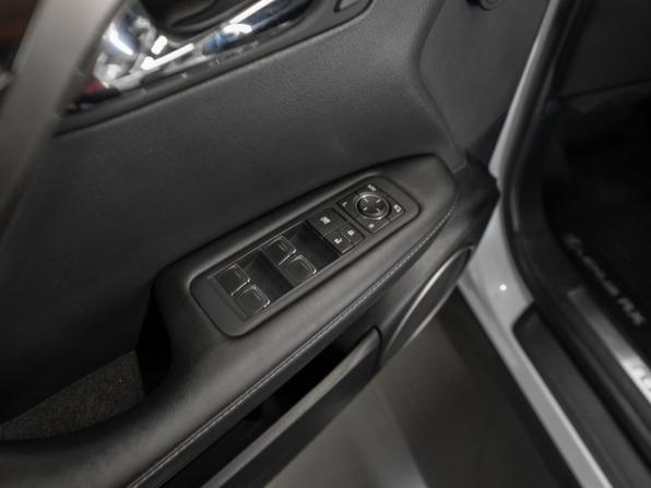 Lexus RX IV Рестайлинг с пробегом 2021 года, цена 4 810 000 рублей, 82460 км, внедорожник, Автокод Объявления