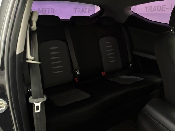 Kia Ceed II с пробегом 2014 года, цена 940 000 рублей, 176000 км, хэтчбек, Автокод Объявления
