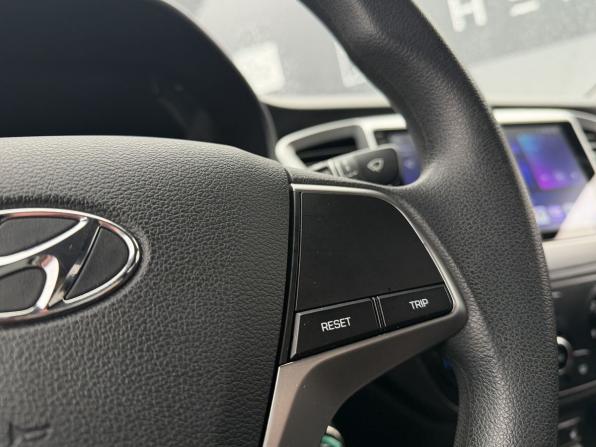 Hyundai Solaris II Рестайлинг с пробегом 2021 года, цена 1 606 000 рублей, 71749 км, седан, Автокод Объявления