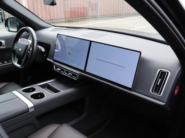 Li Auto (Lixiang) L9 I с пробегом 2023 года, цена 6 870 000 рублей, 31700 км, внедорожник, Автокод Объявления