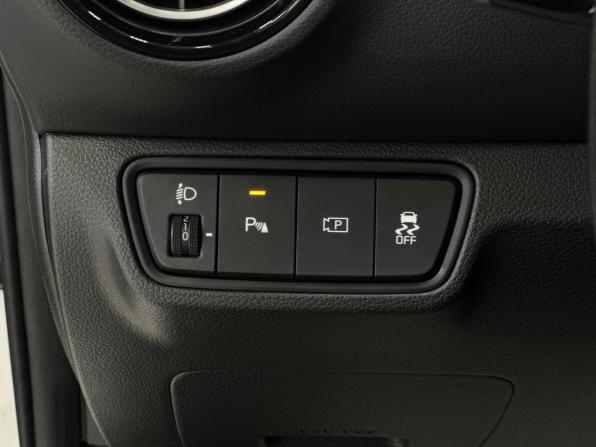 Kia K3 II (China Market) Рестайлинг с пробегом 2026 года, цена 2 760 000 рублей, 27 км, седан, Автокод Объявления