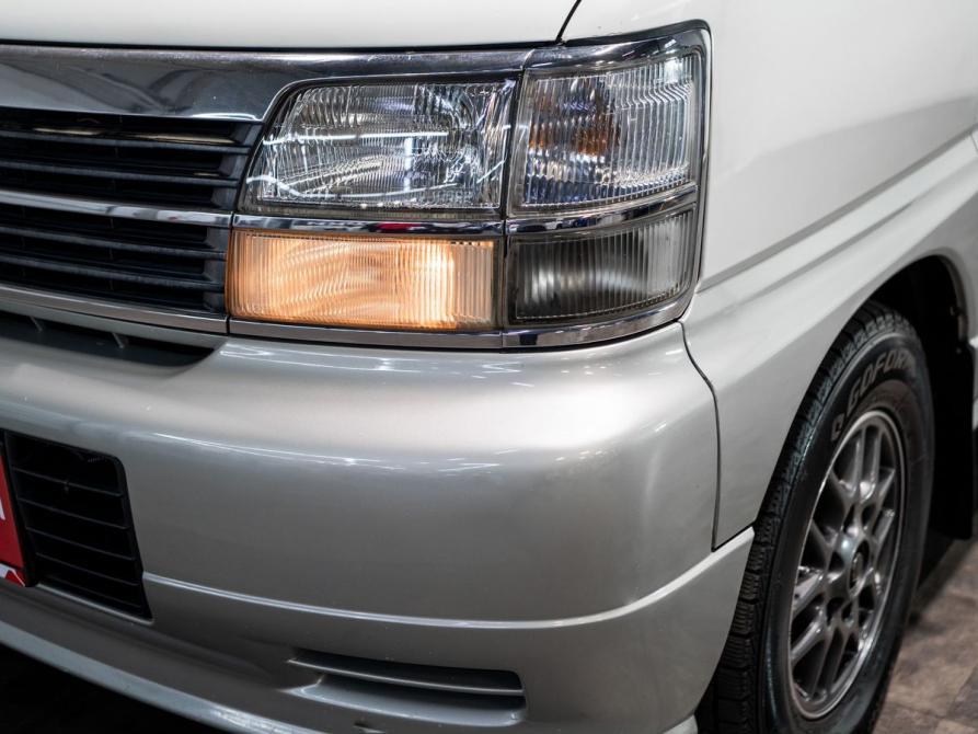 Nissan Elgrand I (E50) Чита  - изображение 16