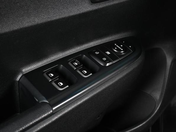 Kia Rio IV с пробегом 2018 года, цена 1 619 000 рублей, 85048 км, хэтчбек, Автокод Объявления