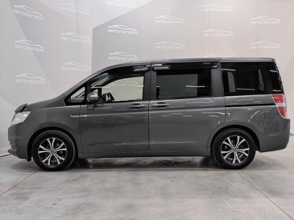 Honda Stepwgn IV с пробегом 2012 года, цена 1 320 000 рублей, 252140 км, минивэн, Автокод Объявления