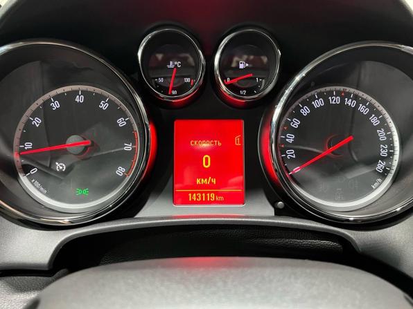 Opel Astra J с пробегом 2011 года, цена 529 000 рублей, 143118 км, хэтчбек, Автокод Объявления