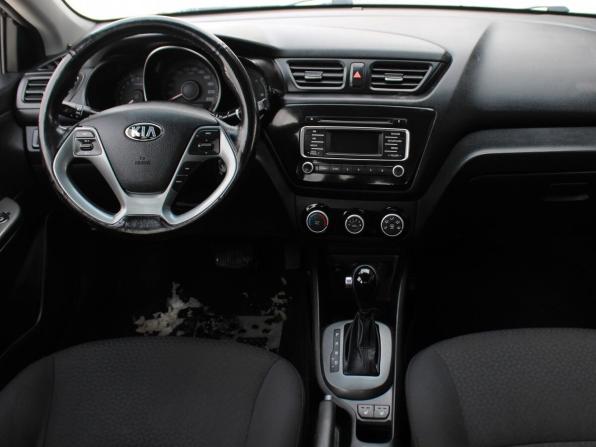 Kia Rio III Рестайлинг с пробегом 2015 года, цена 879 000 рублей, 144112 км, седан, Автокод Объявления