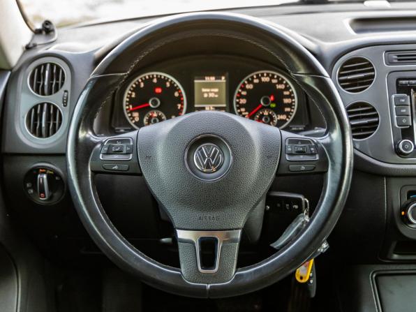 Volkswagen Tiguan I Рестайлинг с пробегом 2012 года, цена 1 548 000 рублей, 128352 км, внедорожник, Автокод Объявления