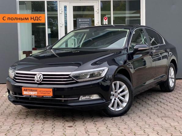 Volkswagen Passat B8 с пробегом 2019 года, цена 2 419 000 рублей, 60500 км, седан, Автокод Объявления