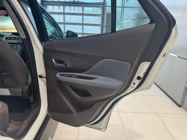 Opel Mokka I с пробегом 2014 года, цена 899 000 рублей, 155000 км, внедорожник, Автокод Объявления