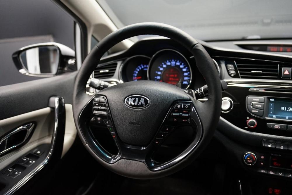 Kia Ceed II Рестайлинг Крым  - изображение 13